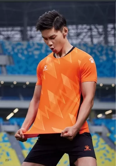 Kelme Комплект CAMPEON (футболка+шорты) 8251ZB1004.907