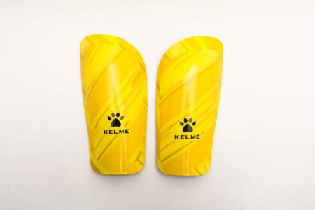 Kelme Щитки CALAFELL 8101HJ5001.716